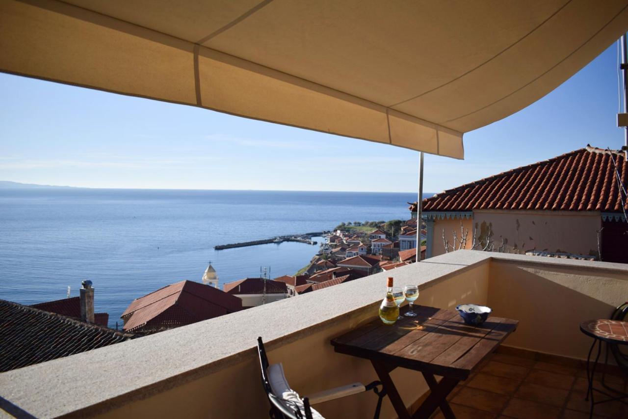 Captain'S View Mithimna Exterior foto